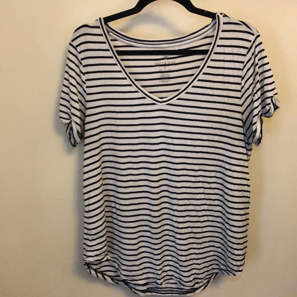 Ae Soft & Sexy T